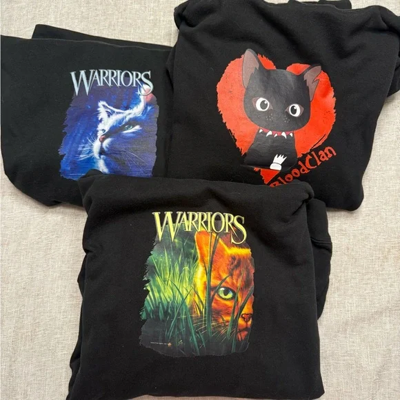 Bundle of 3 Warrior Cat sweatshirts - Picture 1 of 4